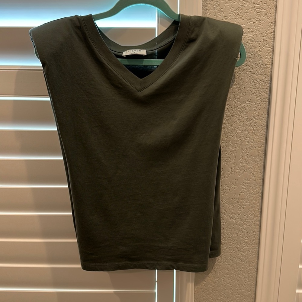 Aritzia shoulder pad tank